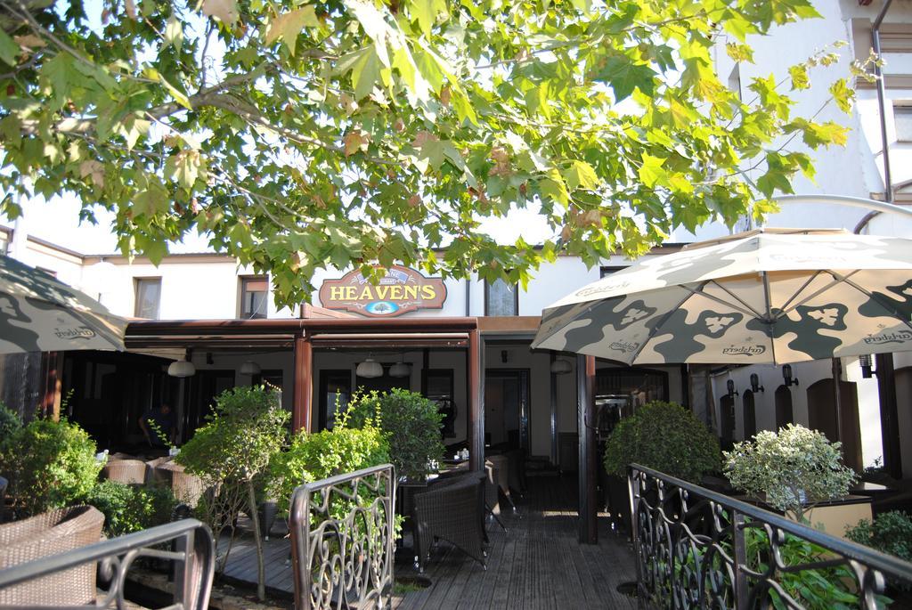 Pensiune Heavens Brăila Exterior photo